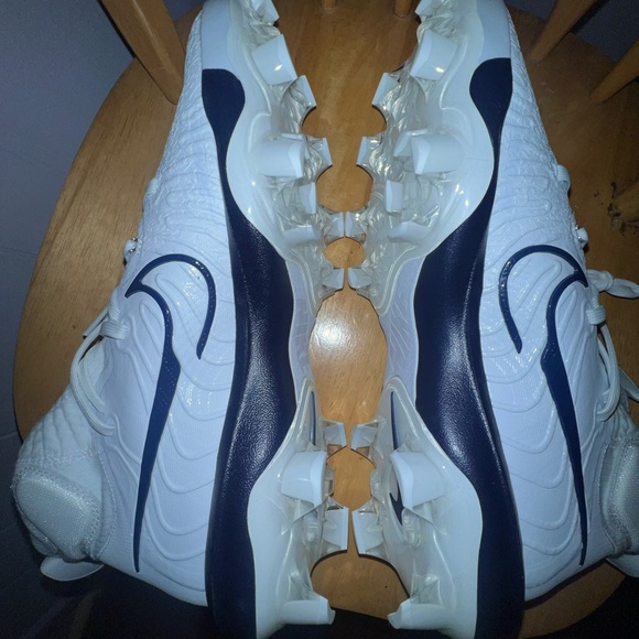 Nike basketball cleats. Brand new without box. - Picture 9 of 11
